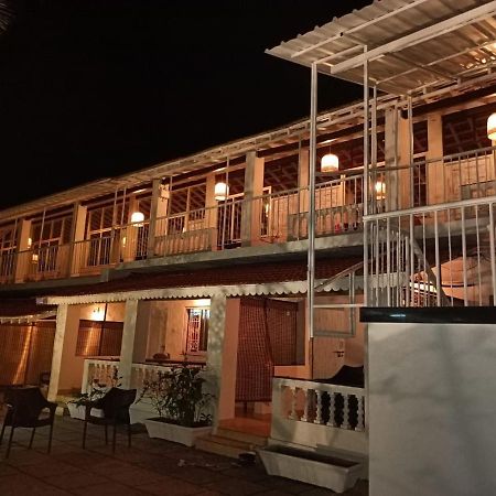 ואגאטור Vista Mare Beach Resort מראה חיצוני תמונה